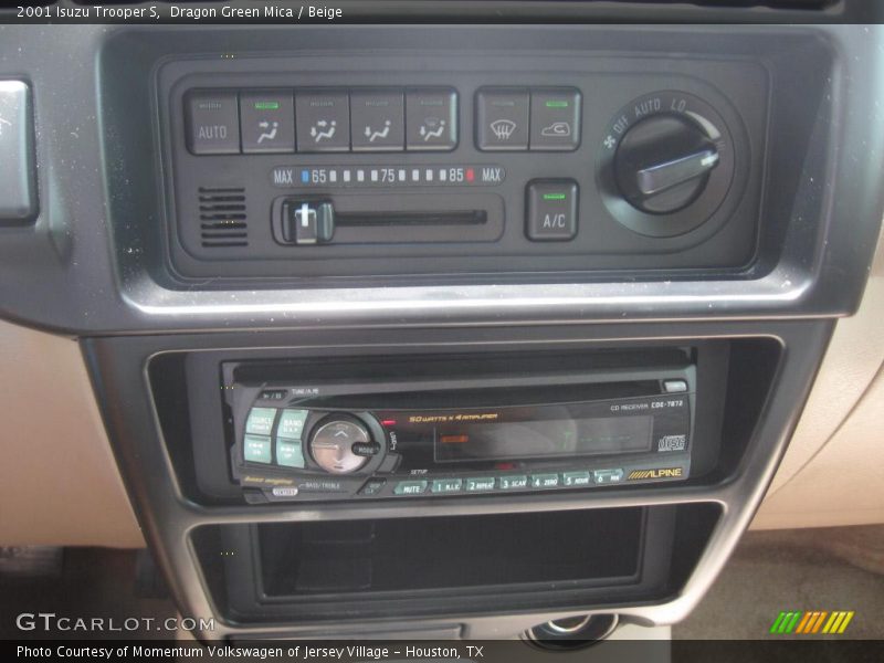 Dragon Green Mica / Beige 2001 Isuzu Trooper S