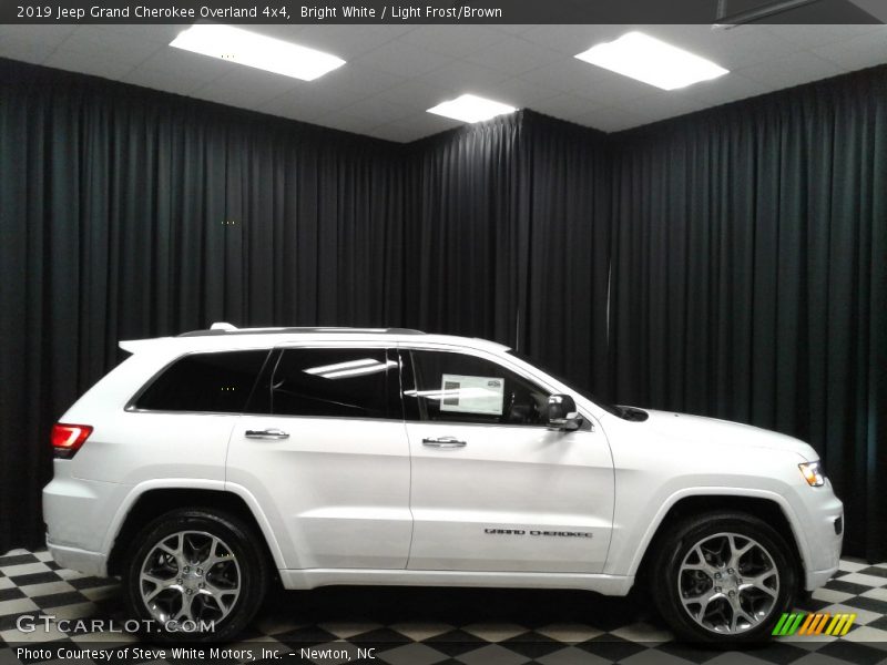 Bright White / Light Frost/Brown 2019 Jeep Grand Cherokee Overland 4x4