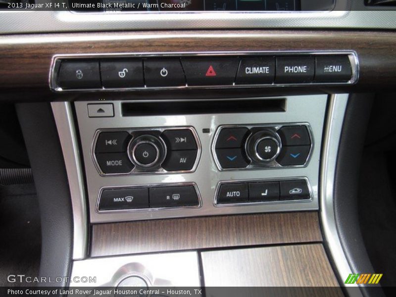 Ultimate Black Metallic / Warm Charcoal 2013 Jaguar XF I4 T