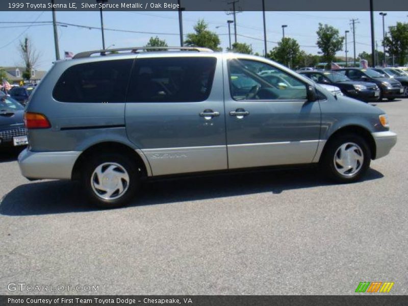 Silver Spruce Metallic / Oak Beige 1999 Toyota Sienna LE