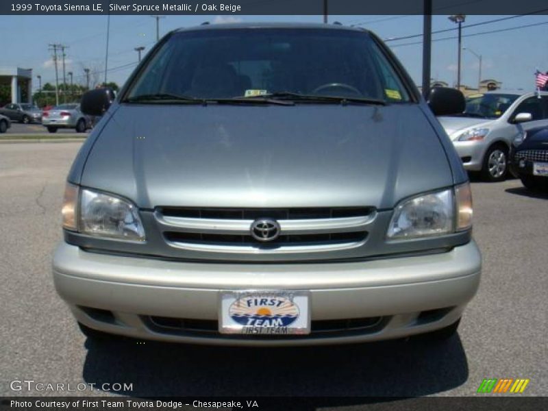 Silver Spruce Metallic / Oak Beige 1999 Toyota Sienna LE