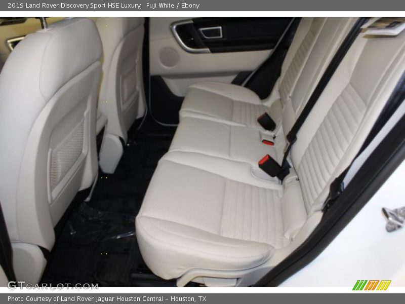 Fuji White / Ebony 2019 Land Rover Discovery Sport HSE Luxury