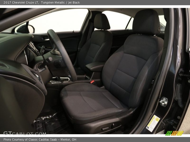 Tungsten Metallic / Jet Black 2017 Chevrolet Cruze LT