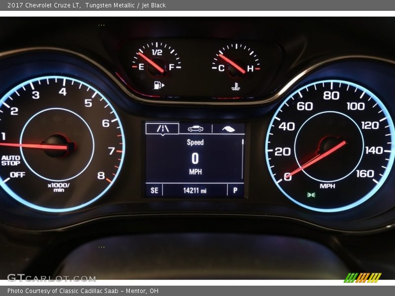 Tungsten Metallic / Jet Black 2017 Chevrolet Cruze LT