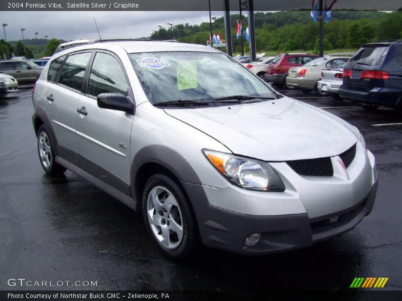 Satellite Silver / Graphite 2004 Pontiac Vibe