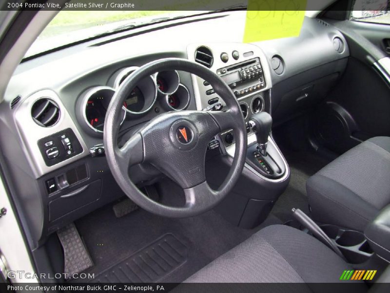 Satellite Silver / Graphite 2004 Pontiac Vibe