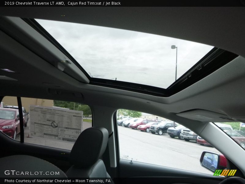 Cajun Red Tintcoat / Jet Black 2019 Chevrolet Traverse LT AWD