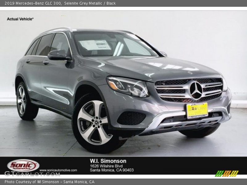Selenite Grey Metallic / Black 2019 Mercedes-Benz GLC 300
