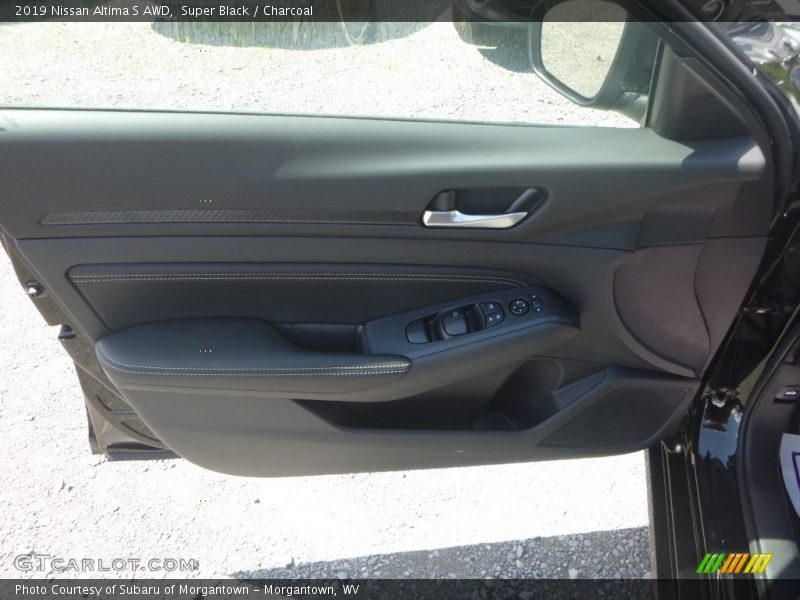 Super Black / Charcoal 2019 Nissan Altima S AWD