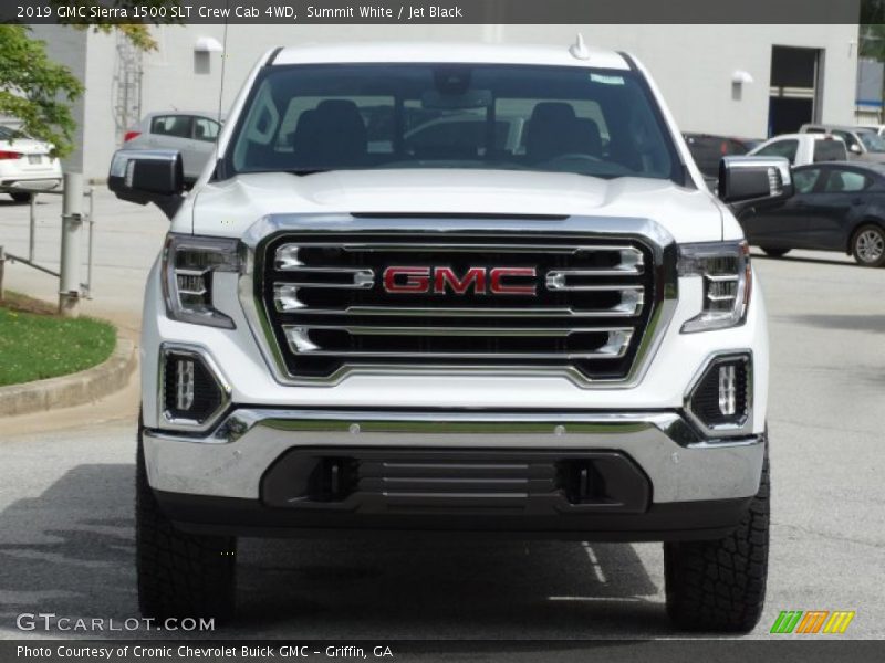 Summit White / Jet Black 2019 GMC Sierra 1500 SLT Crew Cab 4WD