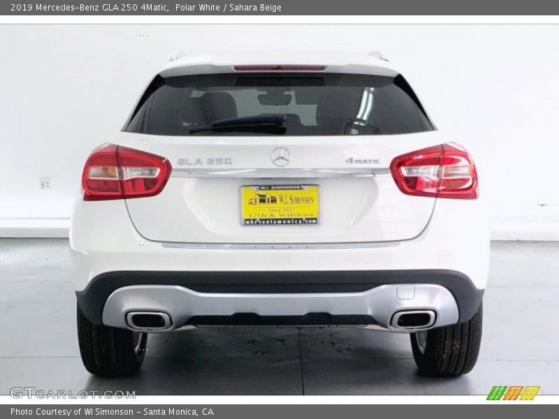 Polar White / Sahara Beige 2019 Mercedes-Benz GLA 250 4Matic