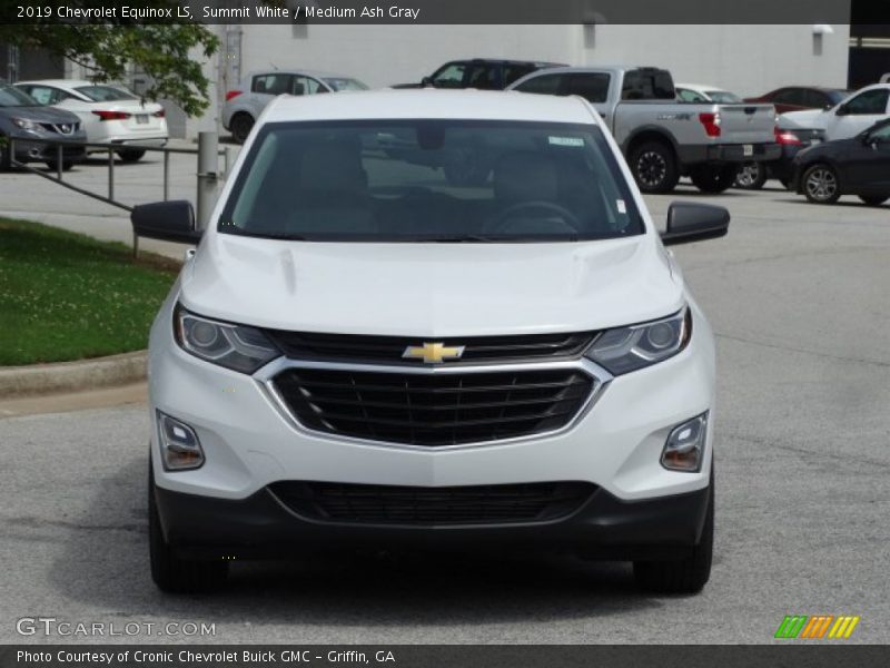 Summit White / Medium Ash Gray 2019 Chevrolet Equinox LS