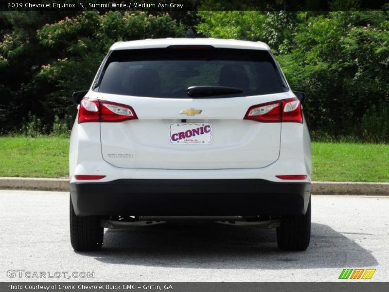Summit White / Medium Ash Gray 2019 Chevrolet Equinox LS