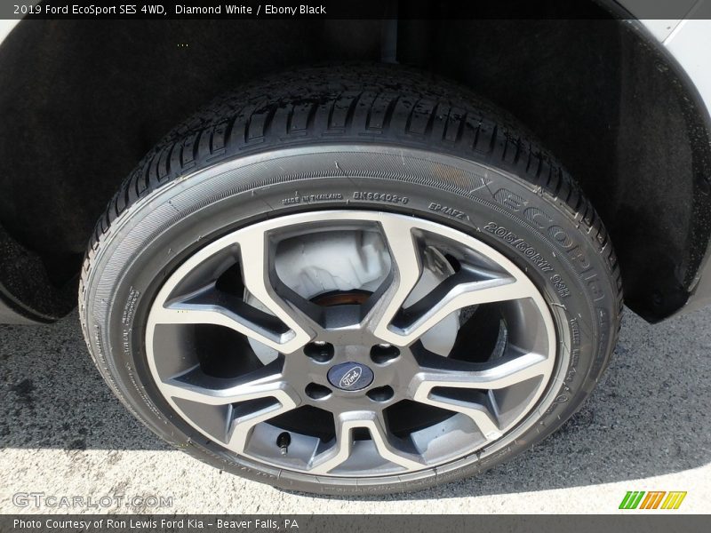 Diamond White / Ebony Black 2019 Ford EcoSport SES 4WD