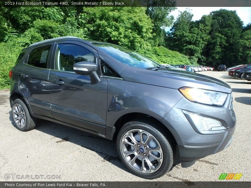 Front 3/4 View of 2019 EcoSport Titanium 4WD