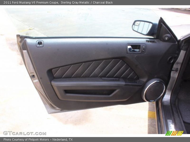 Sterling Gray Metallic / Charcoal Black 2011 Ford Mustang V6 Premium Coupe
