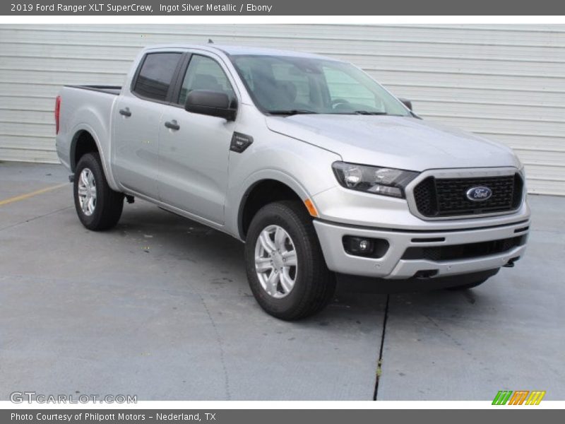 Front 3/4 View of 2019 Ranger XLT SuperCrew