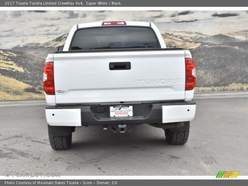 Super White / Black 2017 Toyota Tundra Limited CrewMax 4x4
