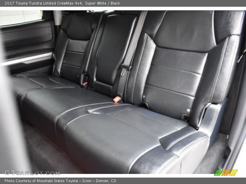 Super White / Black 2017 Toyota Tundra Limited CrewMax 4x4