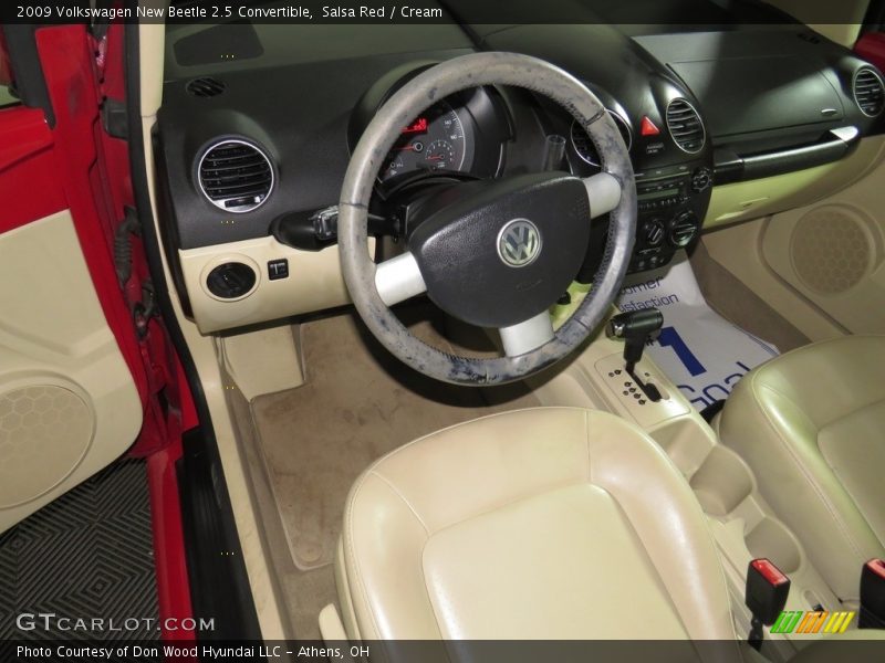 Salsa Red / Cream 2009 Volkswagen New Beetle 2.5 Convertible