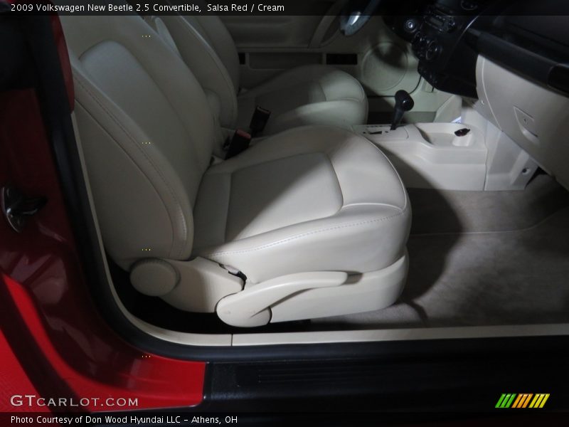 Salsa Red / Cream 2009 Volkswagen New Beetle 2.5 Convertible