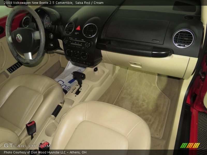 Salsa Red / Cream 2009 Volkswagen New Beetle 2.5 Convertible