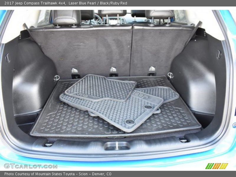 Laser Blue Pearl / Black/Ruby Red 2017 Jeep Compass Trailhawk 4x4