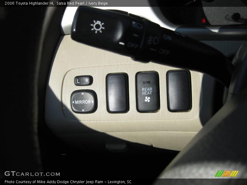 Salsa Red Pearl / Ivory Beige 2006 Toyota Highlander I4