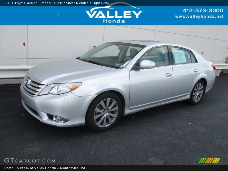 Classic Silver Metallic / Light Gray 2011 Toyota Avalon Limited