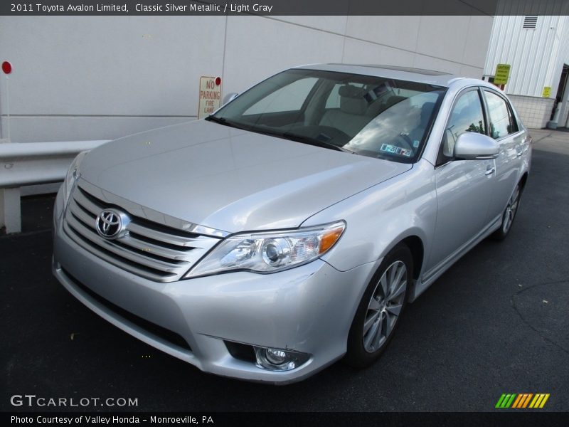 Classic Silver Metallic / Light Gray 2011 Toyota Avalon Limited
