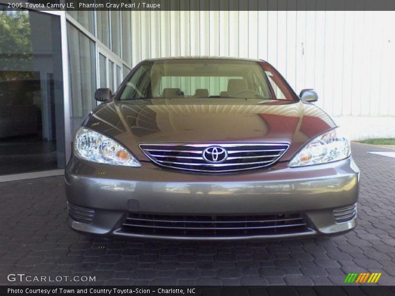 Phantom Gray Pearl / Taupe 2005 Toyota Camry LE
