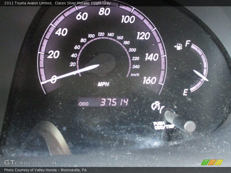 Classic Silver Metallic / Light Gray 2011 Toyota Avalon Limited
