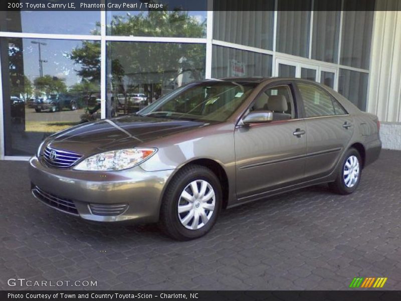 Phantom Gray Pearl / Taupe 2005 Toyota Camry LE