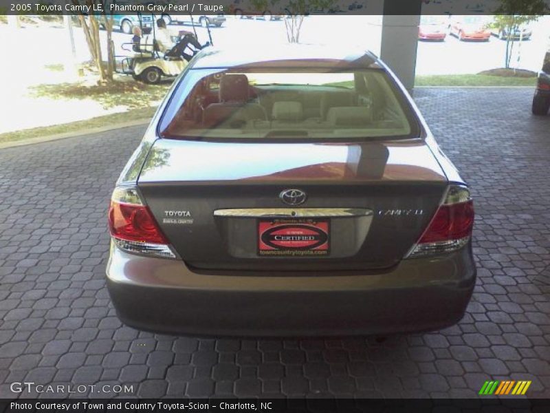 Phantom Gray Pearl / Taupe 2005 Toyota Camry LE