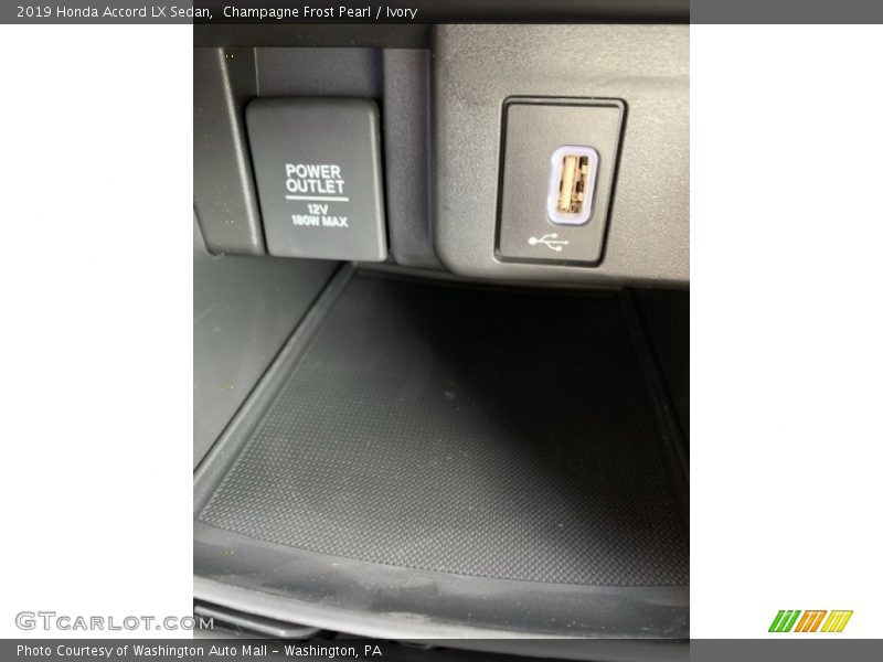 Champagne Frost Pearl / Ivory 2019 Honda Accord LX Sedan