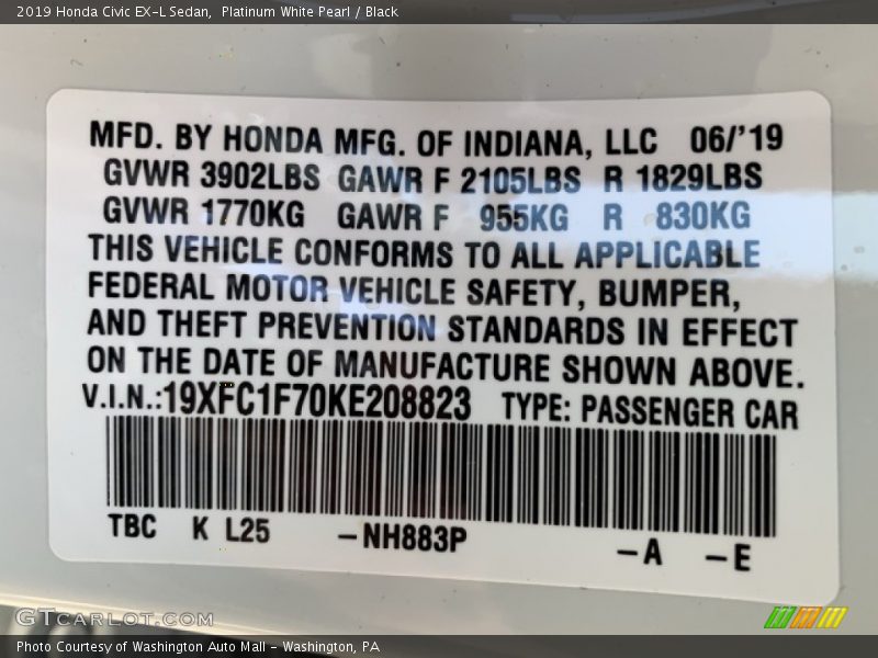 Platinum White Pearl / Black 2019 Honda Civic EX-L Sedan