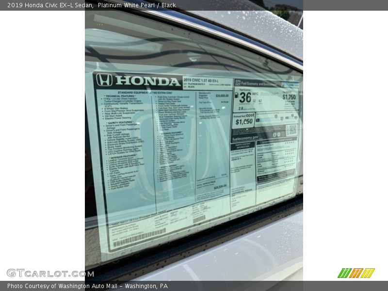 Platinum White Pearl / Black 2019 Honda Civic EX-L Sedan