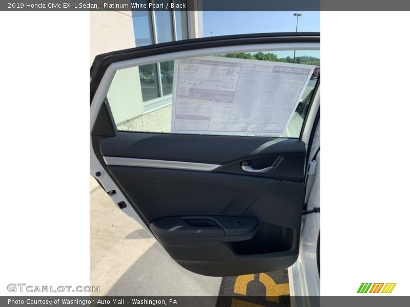Platinum White Pearl / Black 2019 Honda Civic EX-L Sedan