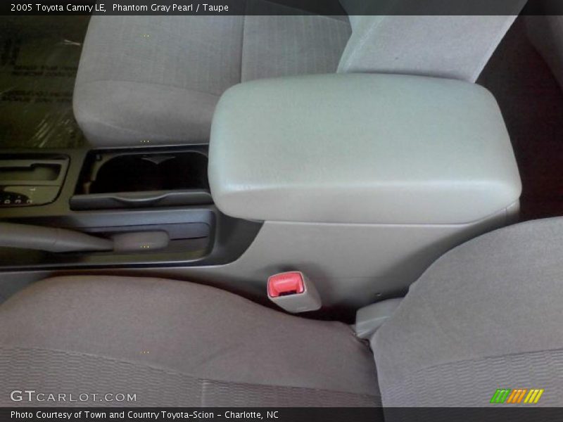Phantom Gray Pearl / Taupe 2005 Toyota Camry LE