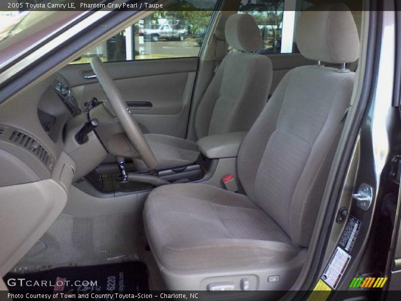 Phantom Gray Pearl / Taupe 2005 Toyota Camry LE