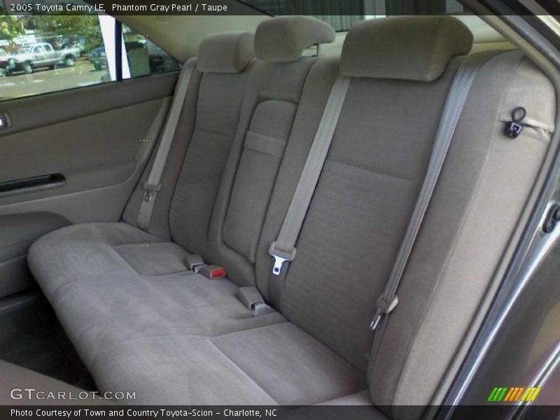 Phantom Gray Pearl / Taupe 2005 Toyota Camry LE