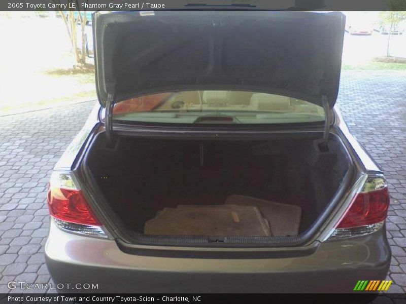 Phantom Gray Pearl / Taupe 2005 Toyota Camry LE