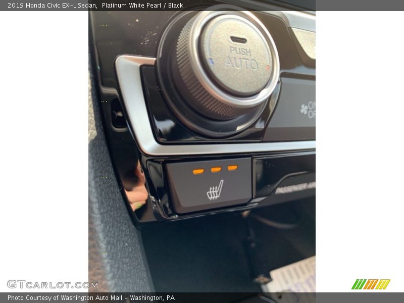 Platinum White Pearl / Black 2019 Honda Civic EX-L Sedan