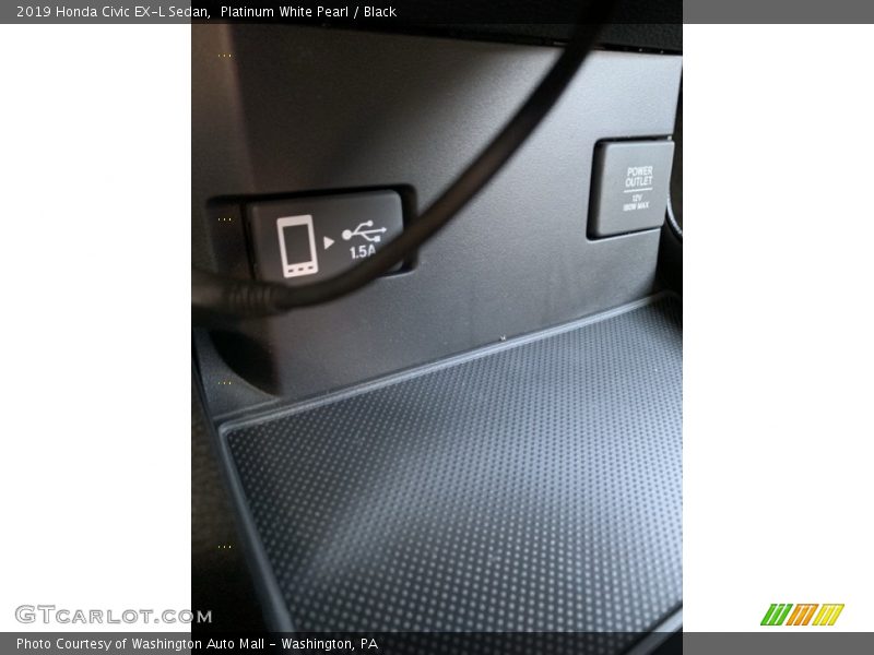 Platinum White Pearl / Black 2019 Honda Civic EX-L Sedan