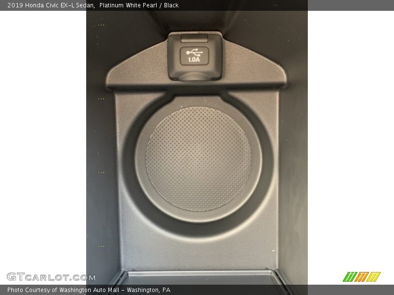 Platinum White Pearl / Black 2019 Honda Civic EX-L Sedan
