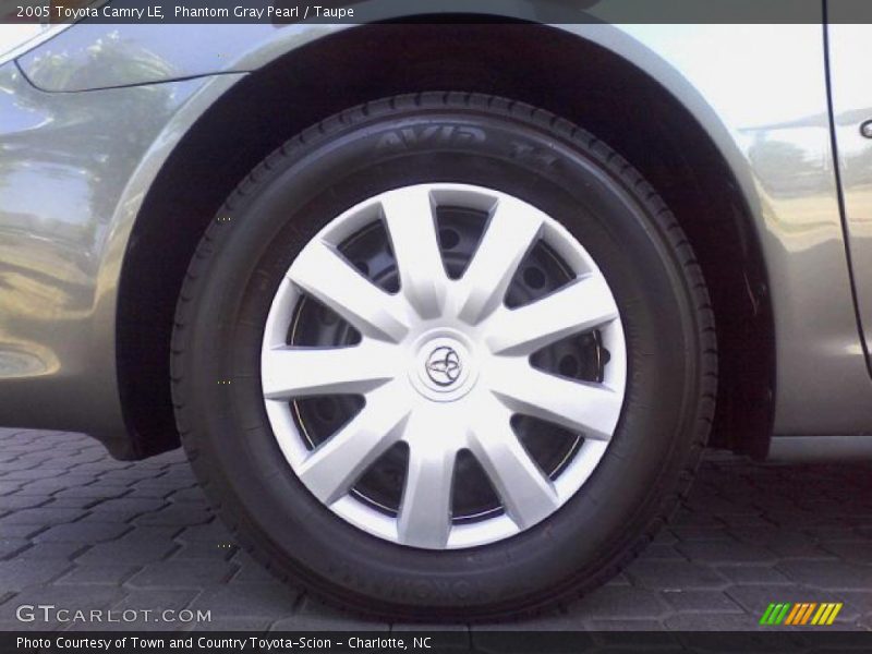 Phantom Gray Pearl / Taupe 2005 Toyota Camry LE