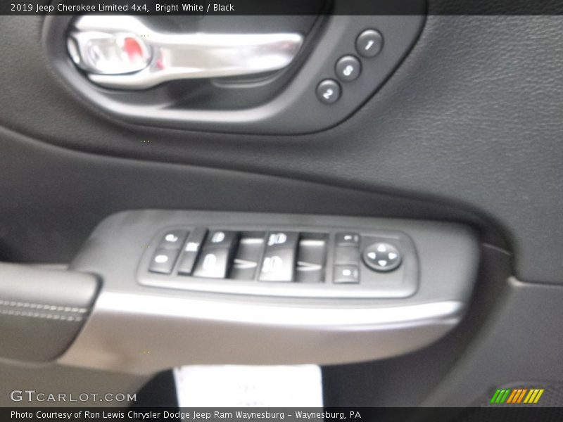 Bright White / Black 2019 Jeep Cherokee Limited 4x4