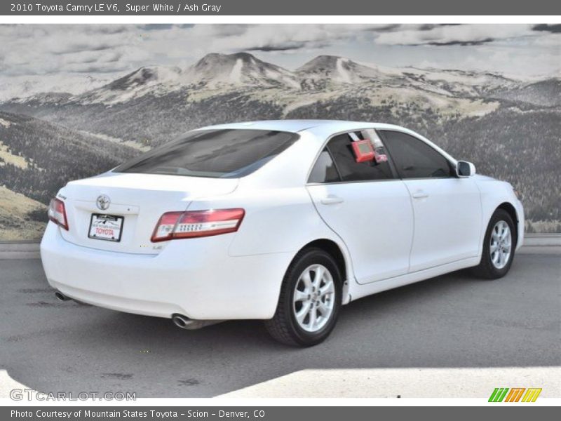 Super White / Ash Gray 2010 Toyota Camry LE V6