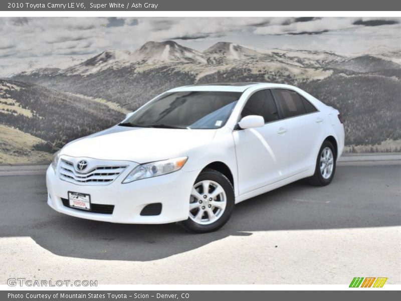 Super White / Ash Gray 2010 Toyota Camry LE V6