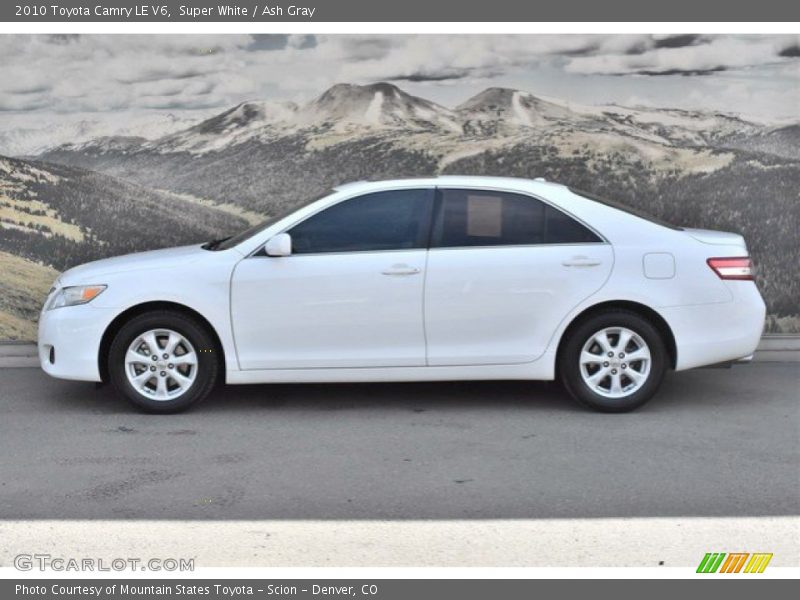 Super White / Ash Gray 2010 Toyota Camry LE V6